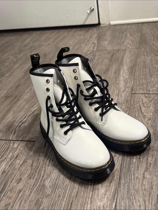 Dr. Martens Shoes - Dr Martens Zavala Boots